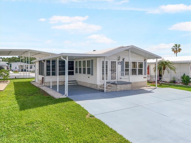 Primary Photo - 35045 Cynthia Ave