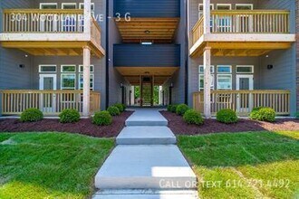 Building Photo - 304 Woodland Ave