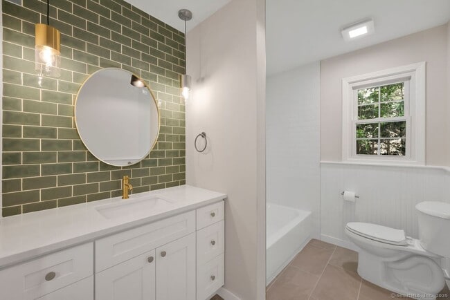 Building Photo - 29 Magellan Dr