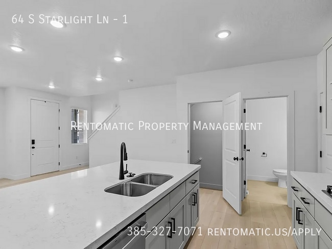 Building Photo - 64 S Starlight Ln