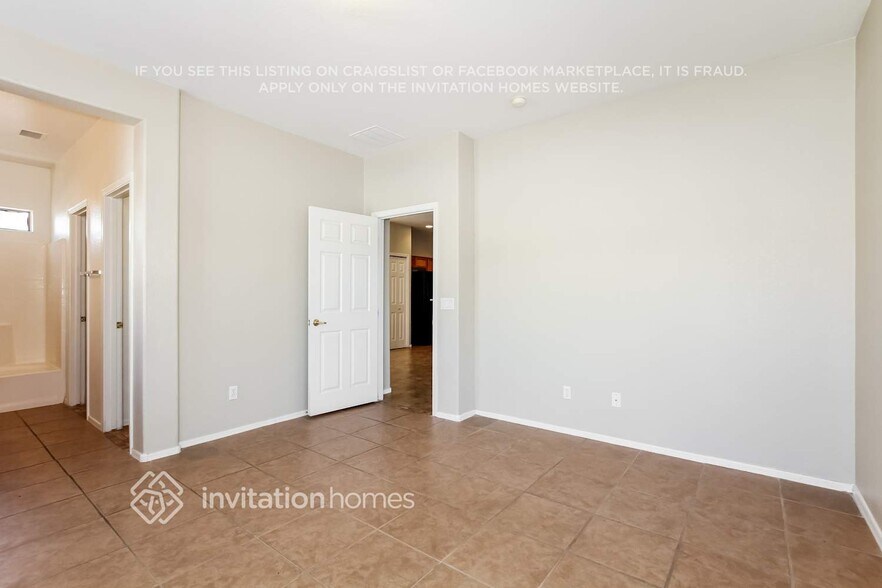 Building Photo - 514 W Rio Vista Ln