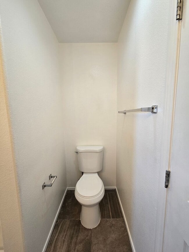 Building Photo - Fabulous 3-Bedroom, 3.5-Bathroom Home with...