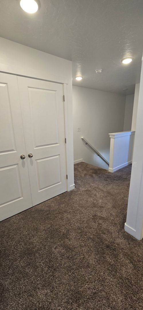Building Photo - 3 Bed 2 Bath Townhouse in Lehi!!
