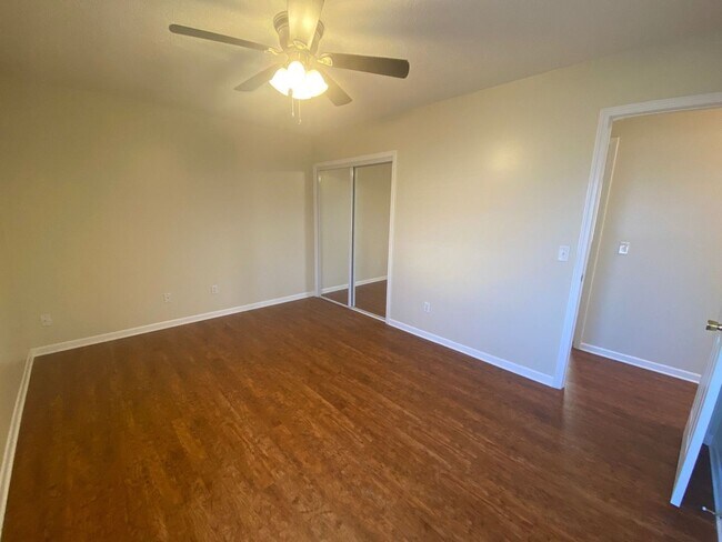 Building Photo - Cozy & Centrally Located 3Bed/2Ba in Lynn ...