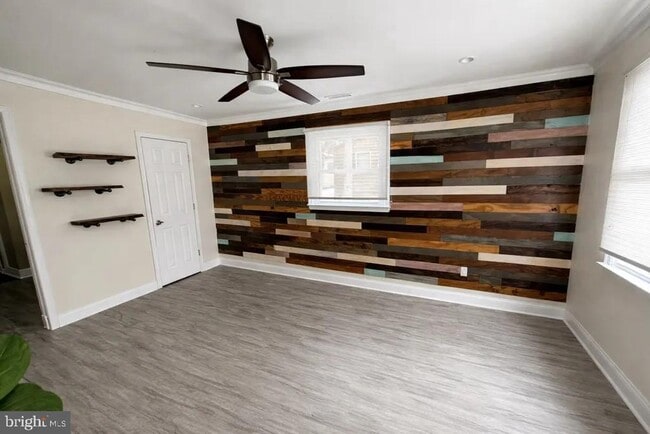 Building Photo - 1919 Creek Rd