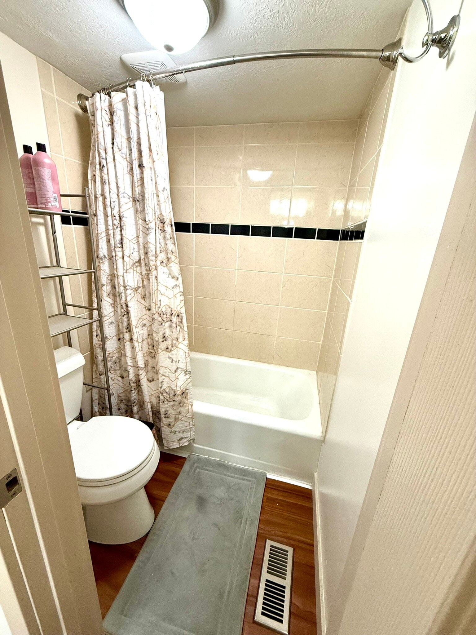 Building Photo - 249 S 700 E