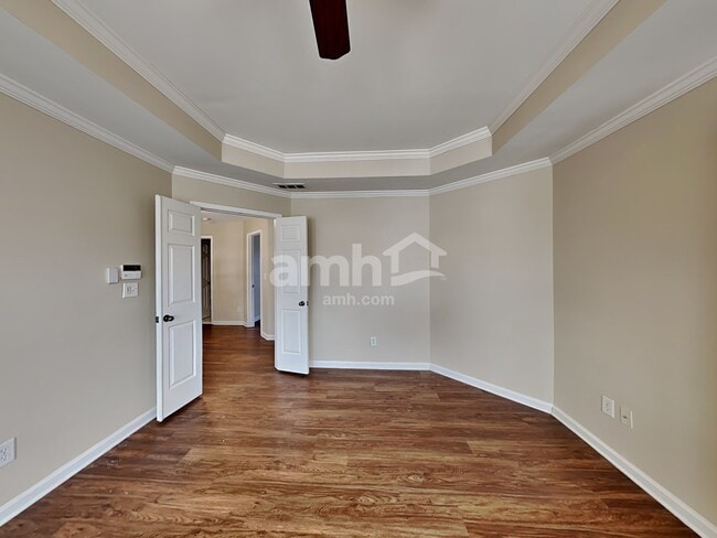 Building Photo - 2410 Chandler Grove Dr