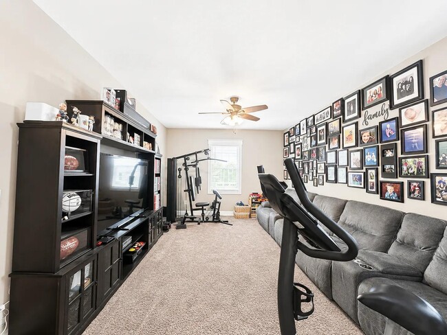 Building Photo - 711 Torridon Ln