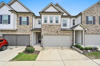 Building Photo - 1102 Lossie Ln