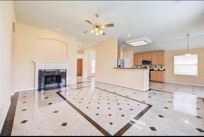 Building Photo - 13130 Georgetown Dr