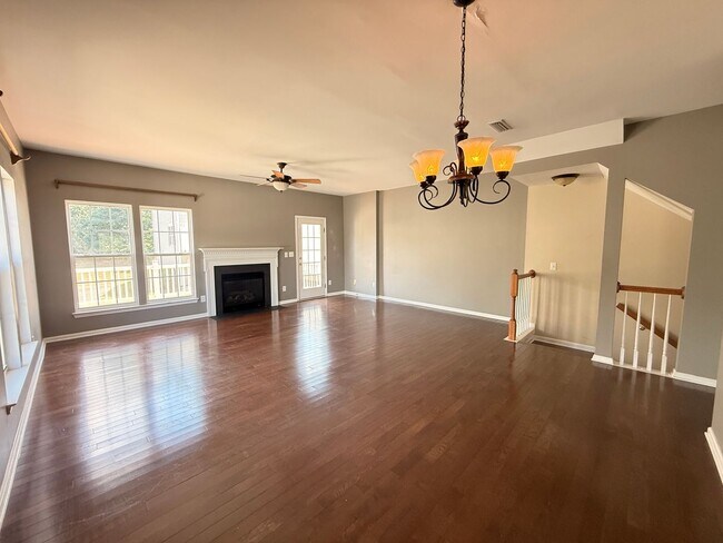 Building Photo - 15641 Castle Watch Ave