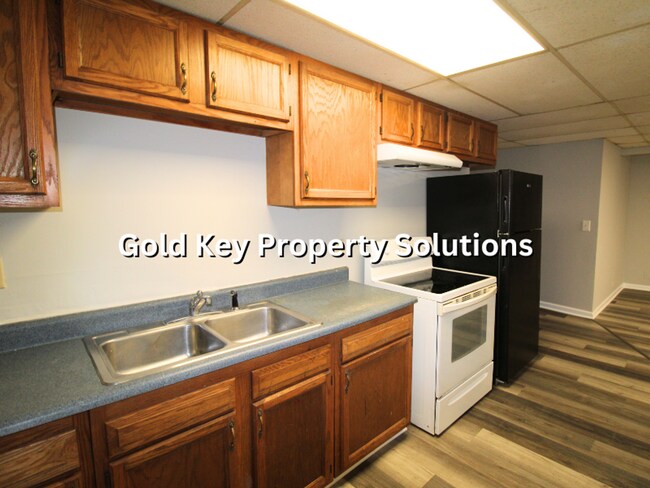 Building Photo - 517-519-519 Wheeling Ave