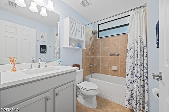 Building Photo - 9844 Venezia Cir