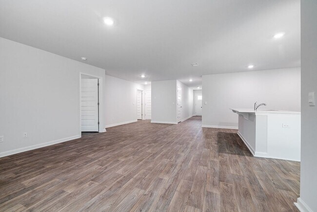 Building Photo - 142 Ponderosa Lp