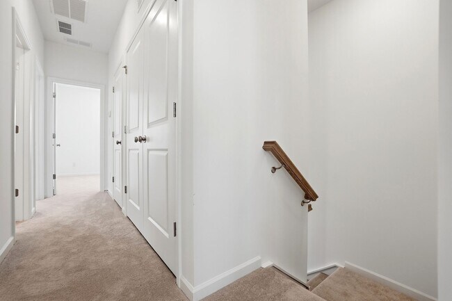 Building Photo - Brand-New Townhome in the University area at Senata at Research Park!