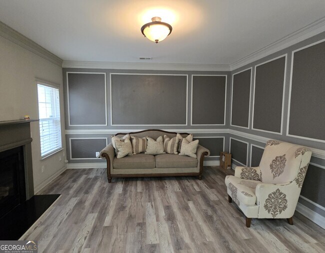 Building Photo - 2900 Suttles Dr SW