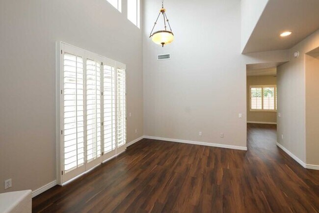 Building Photo - Move-In Ready Home in Highly Desirable Lagos Vistoso