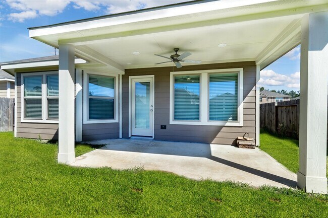 Building Photo - 445 Camas Creek Ln