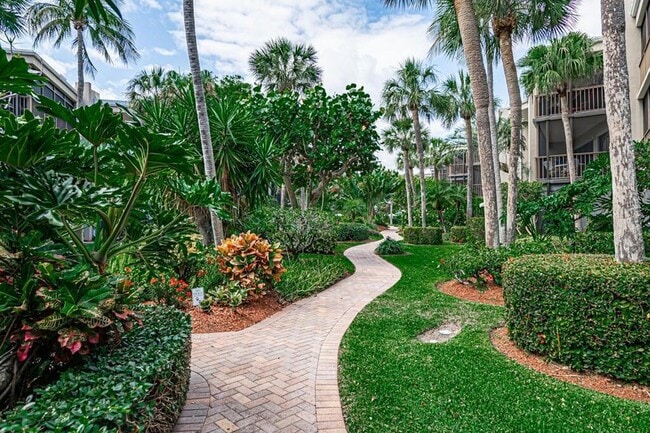 Building Photo - 3605 S Ocean Blvd