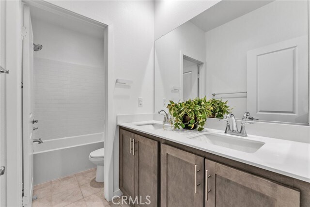 Building Photo - 2920 S Halton Paseo