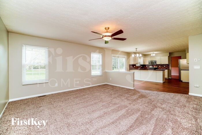 Building Photo - 841 Elgin Cir