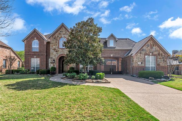Building Photo - 3705 Falcon Dr
