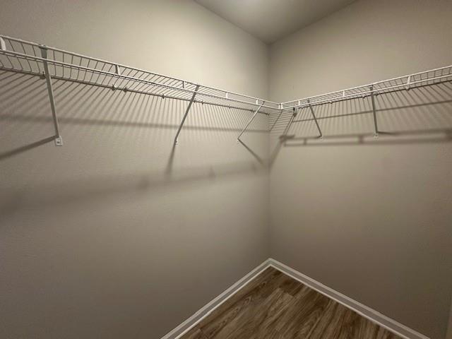 Building Photo - 2553 Windmere Dr E