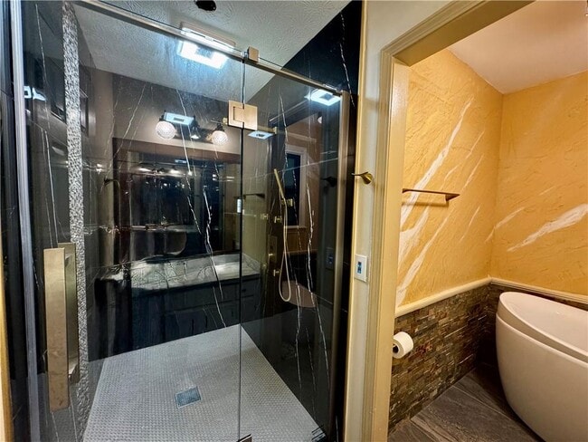 Building Photo - 1709 Rangewood Dr SW