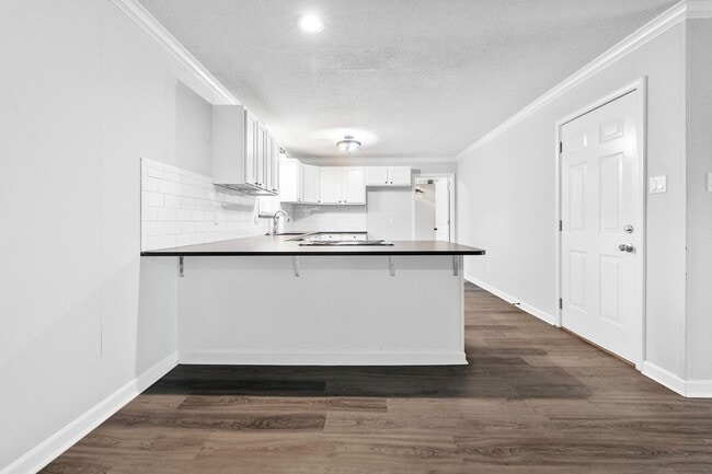 Building Photo - Sherwood Rental