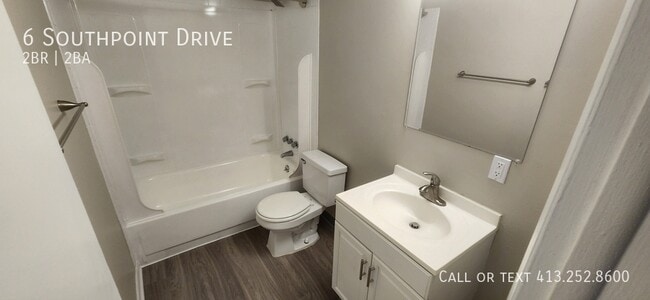 Building Photo - 6 Southpoint Dr