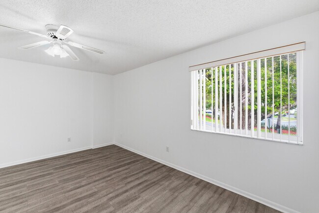 Building Photo - 9511 Weldon Cir