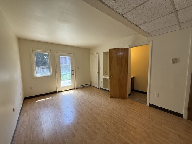 Building Photo - 705 W College Ave