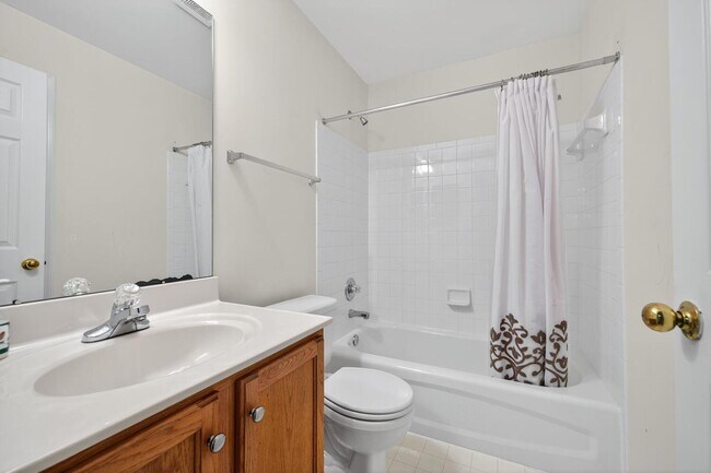 Building Photo - 12031 Arista Manor Way