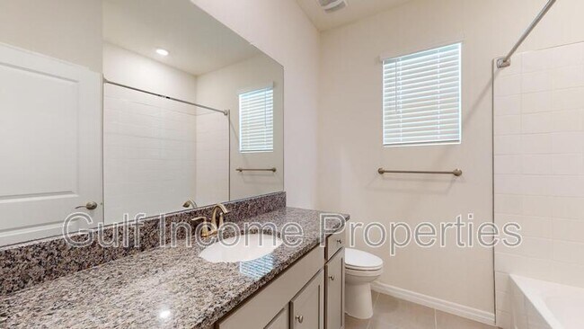 Building Photo - 411 157th Ct E