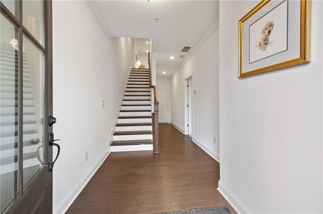 Building Photo - 6529 Beacon Dr