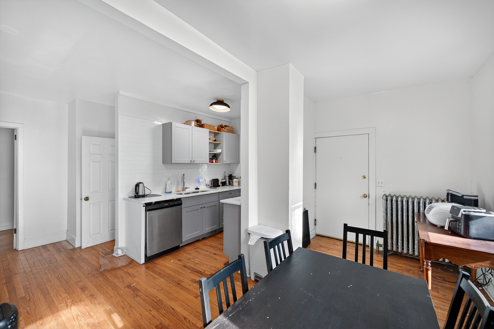 Building Photo - 1112 Garnett Pl