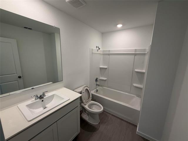 Building Photo - 1384 Amapola Dr