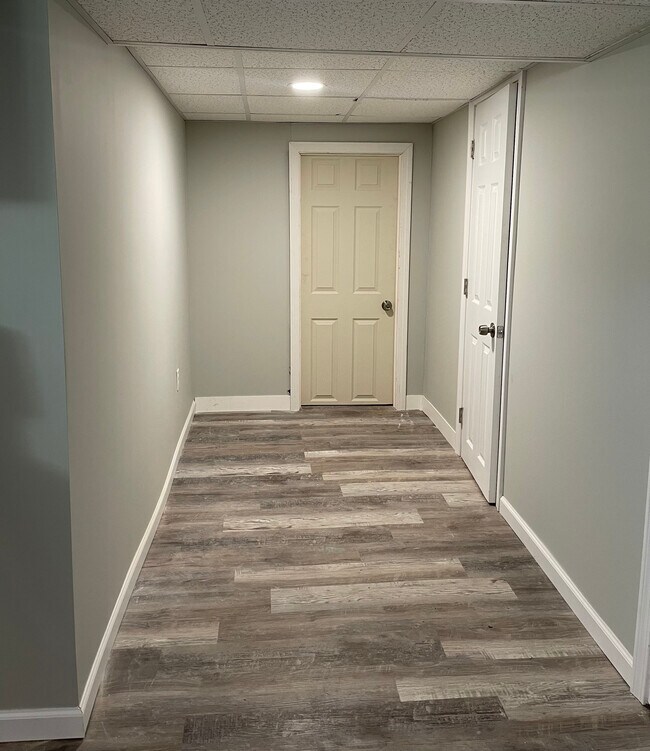 Building Photo - 67 Prospect St