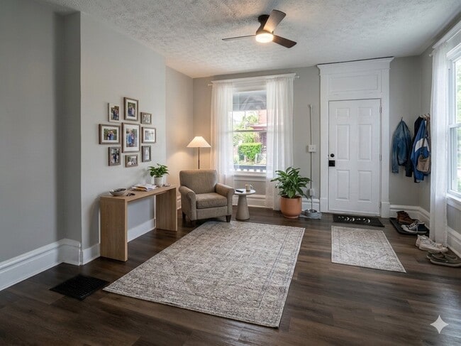 Building Photo - 438 S Ohio Ave