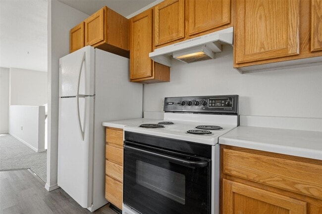 Building Photo - 813