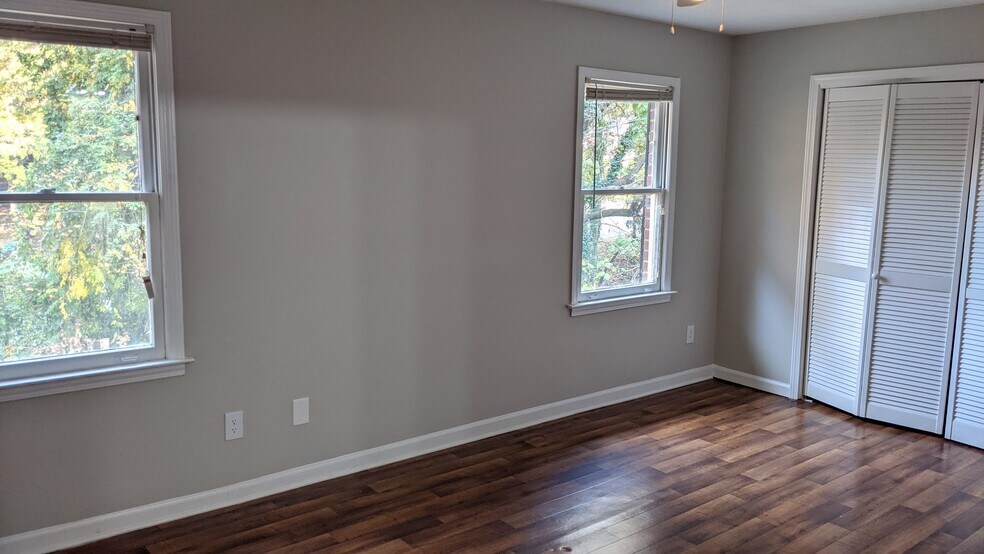 Building Photo - 5507 Estates Ct