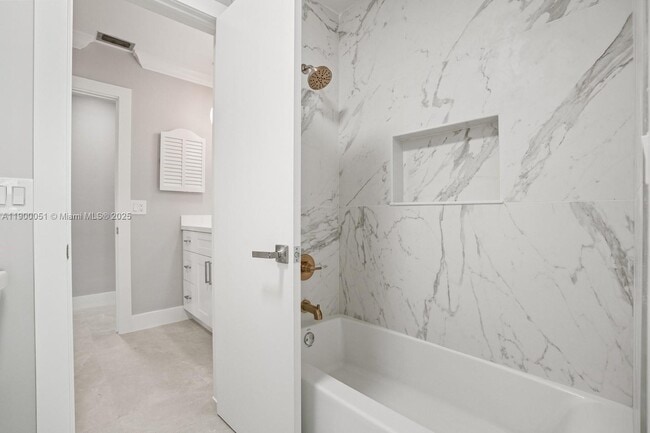 Building Photo - 8081 SW 139th Ter