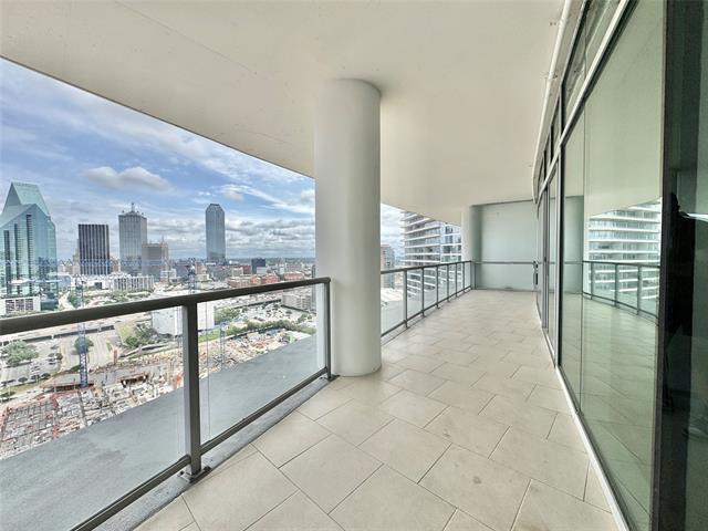 Building Photo - 2500 N Houston St