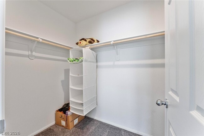 Building Photo - 1299 Raritan Pl