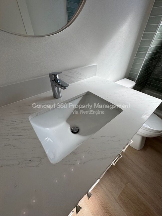 Building Photo - 6170 Briercrest Ave