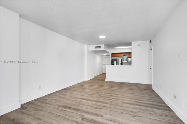 Building Photo - 325 S Biscayne Blvd