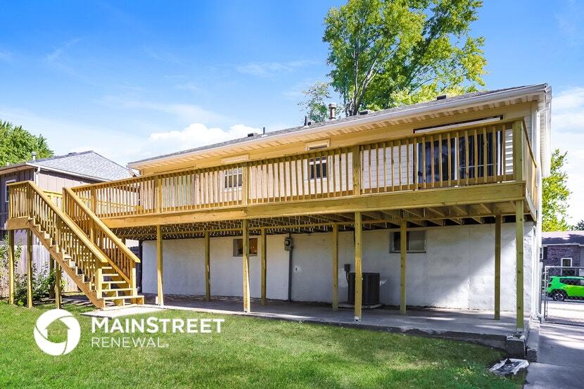 Building Photo - 19801 E Millhaven St