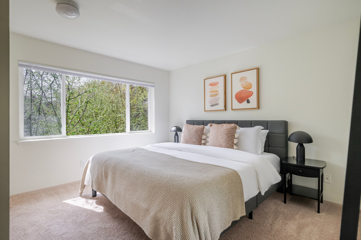 Building Photo - 4740 21st Ave NE