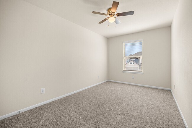 Building Photo - 5617 Evanston Ln