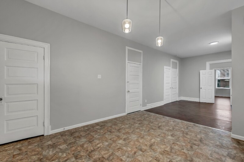 Building Photo - 3257 Michigan Ave